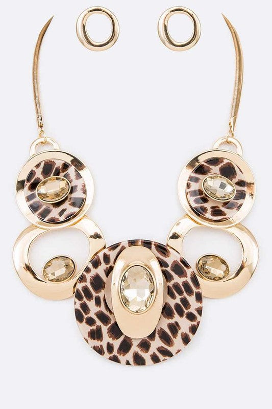 So Classy- Fashion Necklace Set