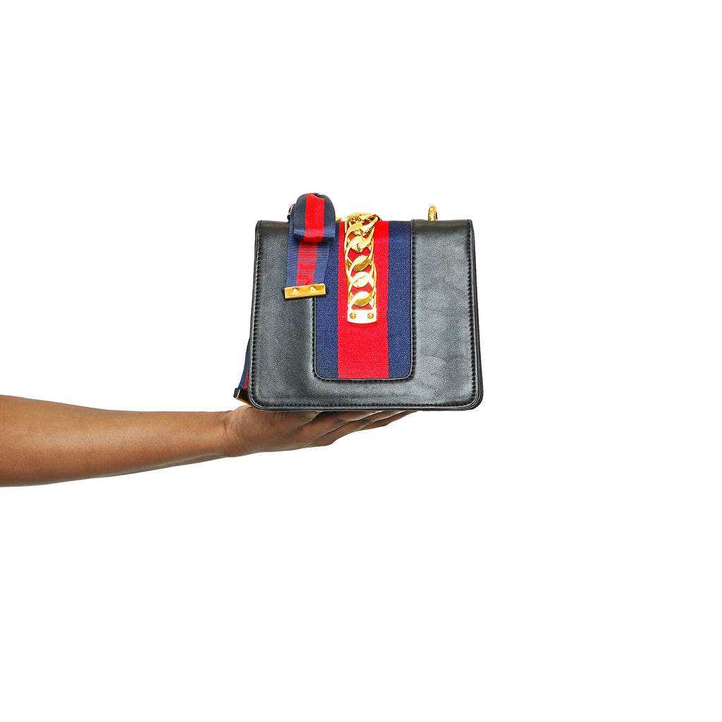 Step it up- Black handbag with red/navy trim - Luxe Clothing Boutique & Accessories